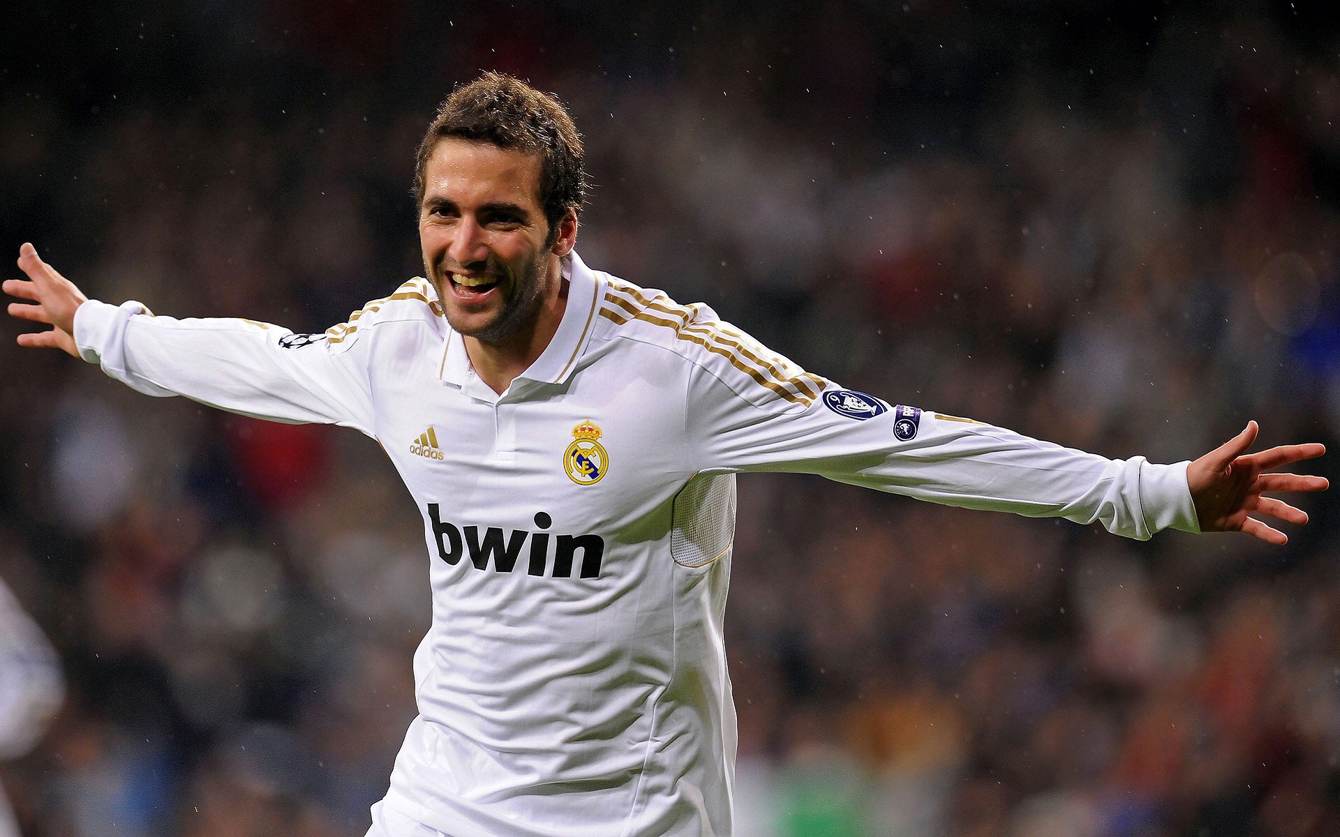 9游app-赛后数据分析显示我队控球率与传球成功率稳居全场第一，控球率有什么用  第1张